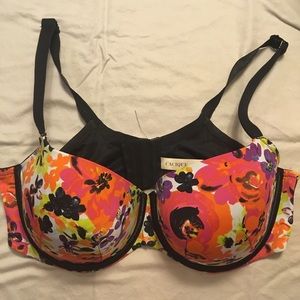 Cacique balconette bra